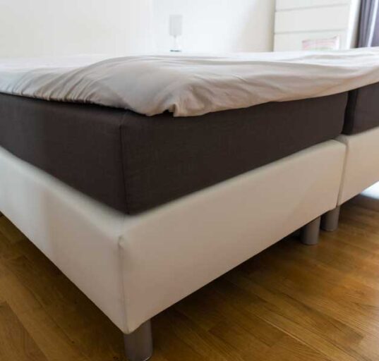 gebrauchtes-boxsprinbett